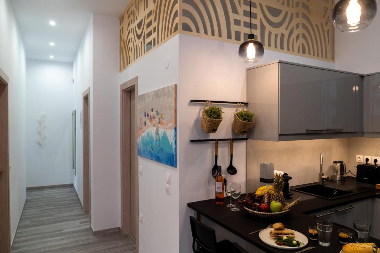 Central Suites Aegina 2 Eksteriør billede