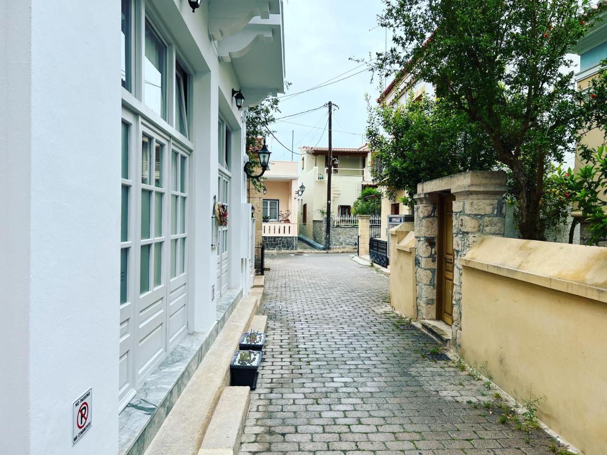 Central Suites Aegina 2 Eksteriør billede